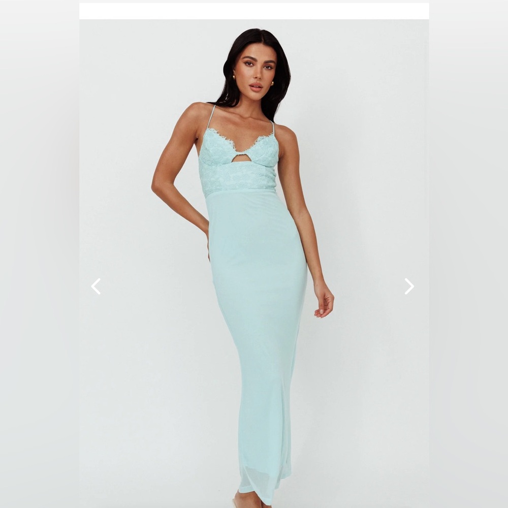 SAINTS & SECRETS from selfie Leslie 
MODERN LOVE LACE BODICE MAXI DRESS MINT